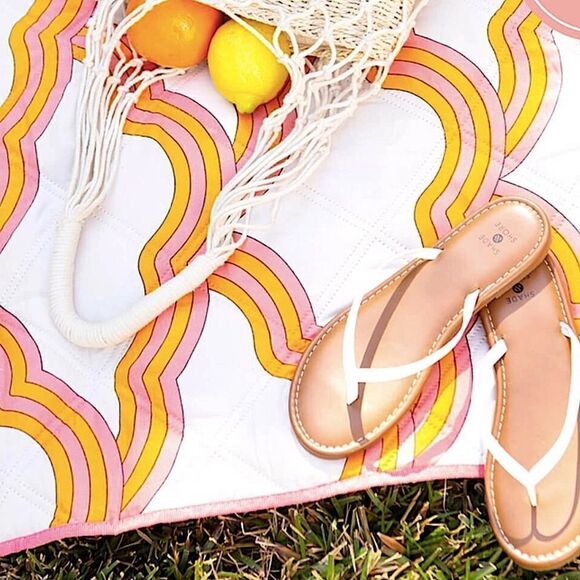 SOCIETY6 Outdoor Picnic Blanket - Picture 3 of 9